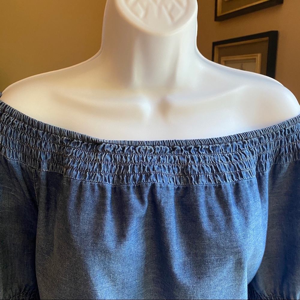 Denim Chambray and lace off the shoulder dress. Size Medium - Picture 3 of 6
